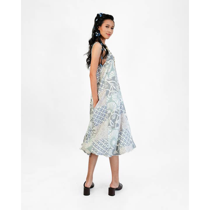 NUEVO | Vestido Semi Swing | Beige Gris Patchwork para venta al por mayor de Balizen Direct from Bali