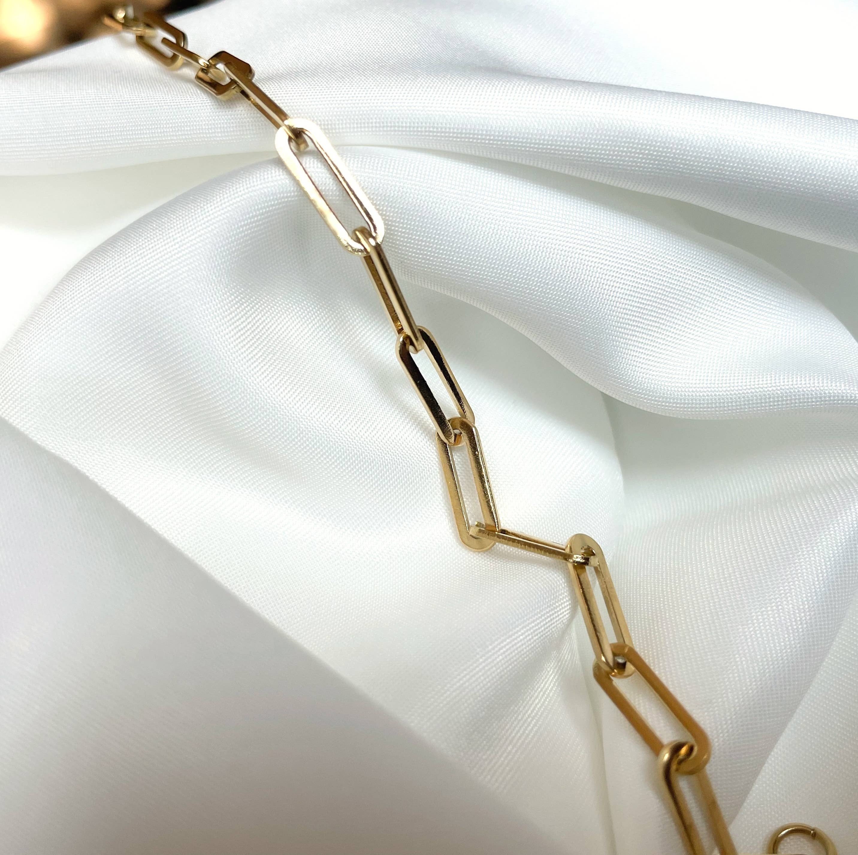 Blueyejewelry - Wholesale Link & Chain Necklace - 18k Gold Paperclip Necklace - Waterproof Link Chain Necklace7