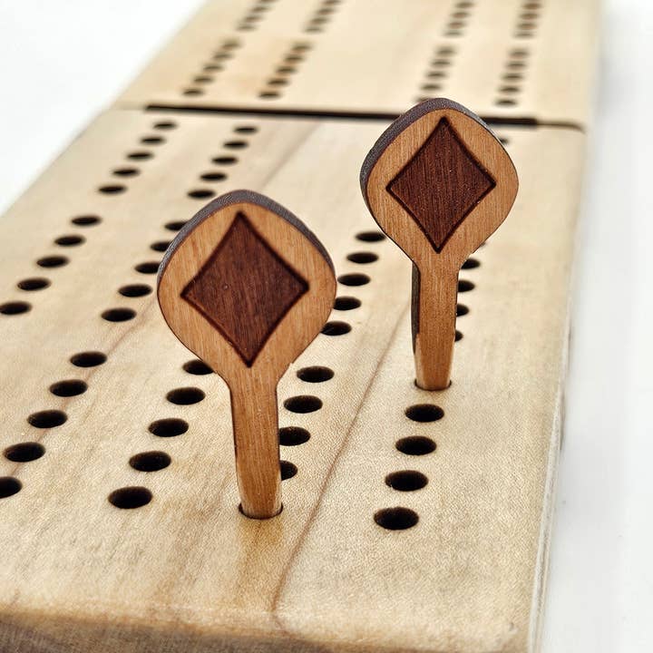 Made and Assembled - Wholesale Board Game - Cribbage Pegs - Suites4