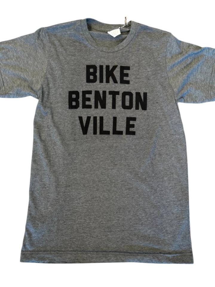 Feliz Estado Co bicicleta sua cidade empilhada texto camisa t-shirt loja por atacado de Happy State Co