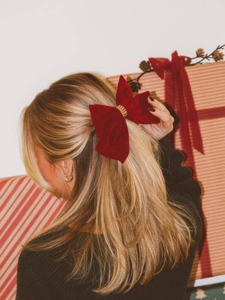 Noeud en velours cramoisi pour la vente par Shop Andi