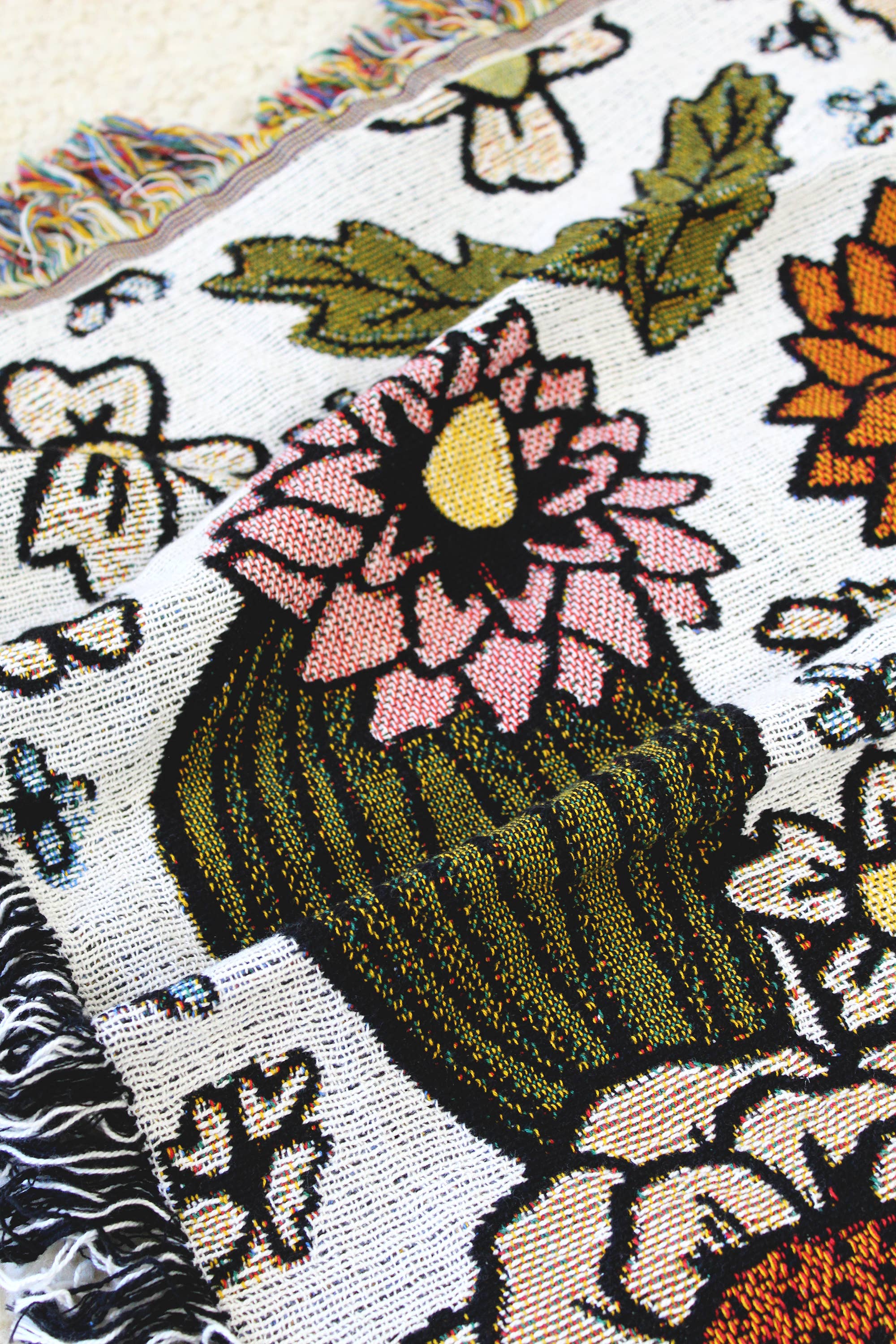 Calhoun & Co. - Wholesale Throw Blanket - Cactus Party Tapestry Blanket1