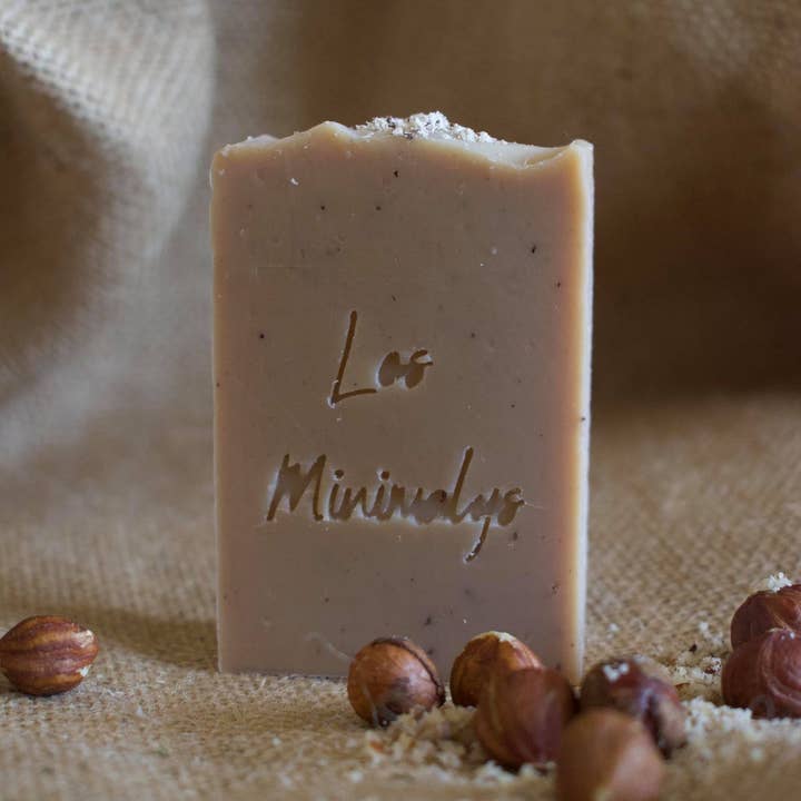 Les Minimalys - Wholesale Bar Soap - Natural hazelnut soap1