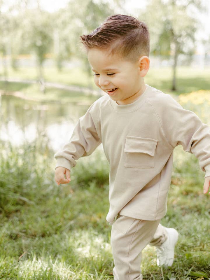 Raglan Playwear Set in Pale Grey for wholesale on Faire3