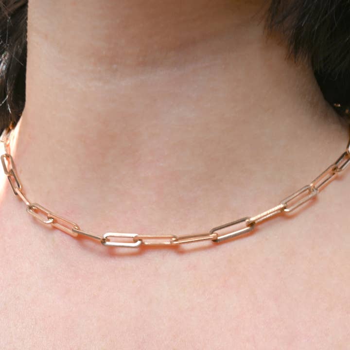 Blueyejewelry - Wholesale Link & Chain Necklace - 18k Gold Paperclip Necklace - Waterproof Link Chain Necklace6