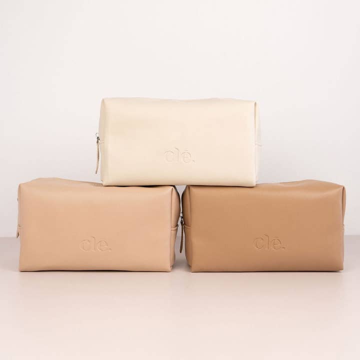cle. naturals - Wholesale Make-up/cosmetic bag - Nude Vegan Leather Cosmetic Case1