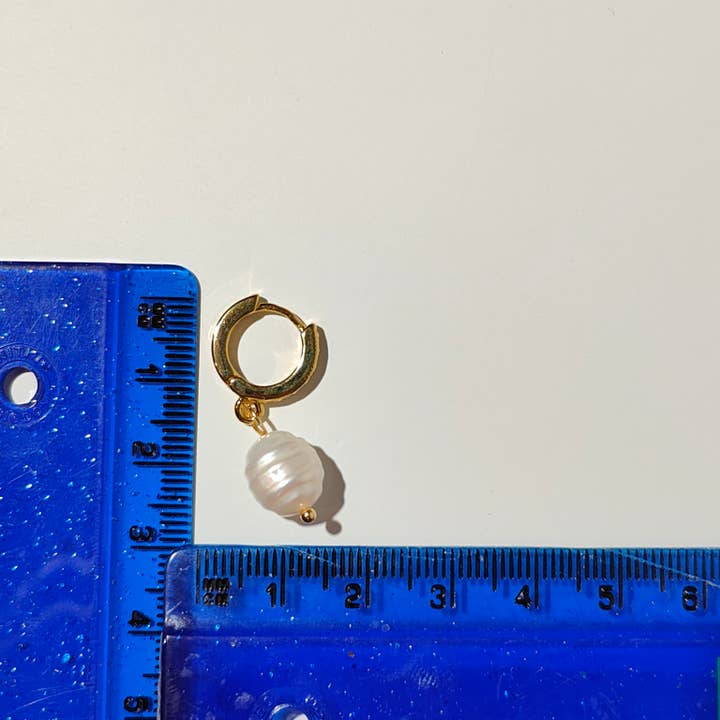 Vachana - Vendita all'ingrosso Orecchini pendenti - Orecchini a cerchio in zirconia cubica con perle naturali4