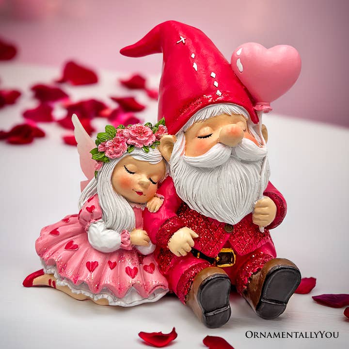 Petite figurine de couple de gnomes d'une histoire d'amour fantaisiste, 4" Cadeau mignon et petit pour la Saint-Valentin Mini statue et autres tendances Résultats pour pâques en vente B2B. Retours gratuits et paiement à 60 jours sur Faire sur Faire.