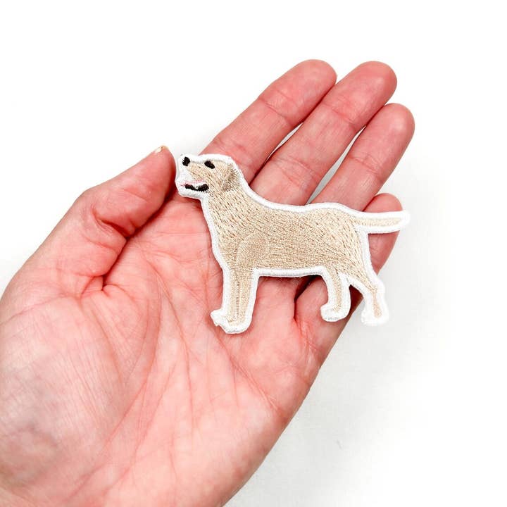 Field Trip Threads – wholesale Lapp – Field Trip Threads broderad stryka-på-märke med gul labrador | Hundmärke2