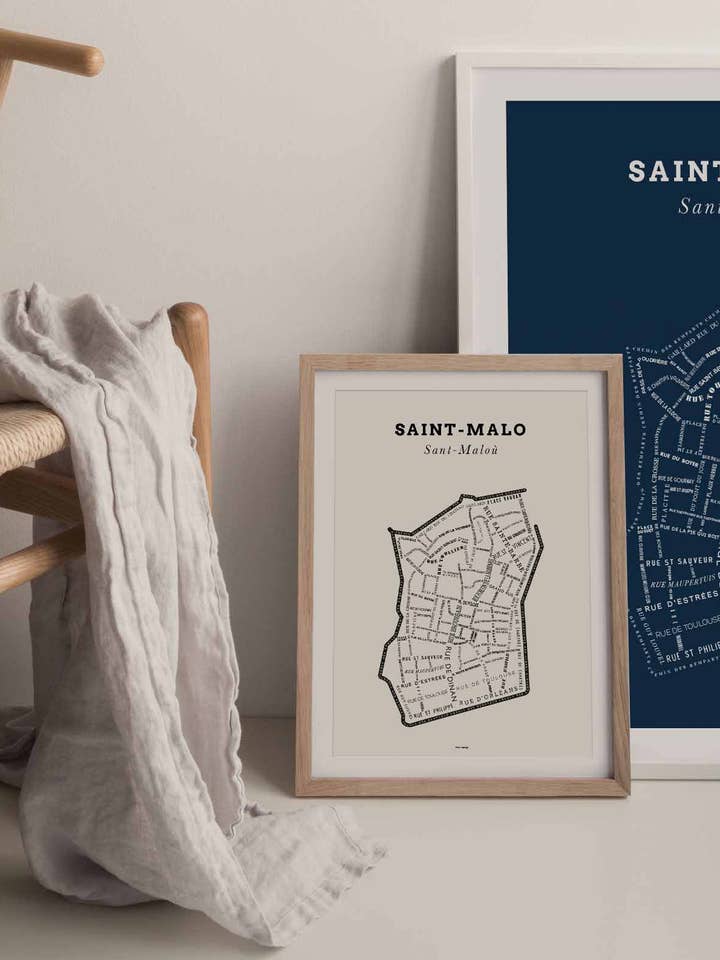 Poster Good Deal - Saint-Malo Noir & Crème voor wholesale door Zébu