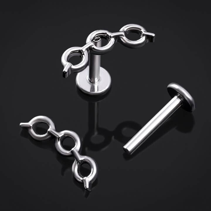 Titanium Internally Threaded Silver Chain Link Labret Stud 1.2mm Gauge for wholesale by Custom Plugs