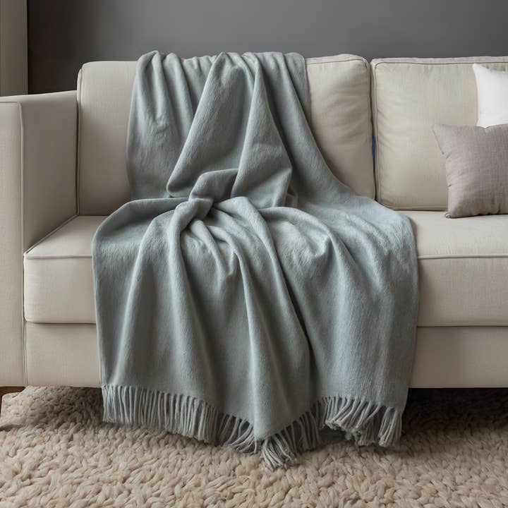 CASHMERE THROW for wholesale by Portolano