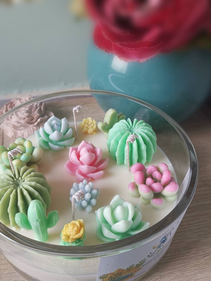 Candela artigianale profumata « The Desert » con 4 stoppini in cotone per la vendita all'ingrosso da parte di Biotandem