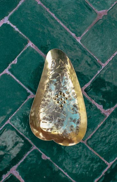 NOMAD BY LIV - Vendita all'ingrosso Portasaponi da bagno - Portasapone a forma di cuore in ottone color oro2