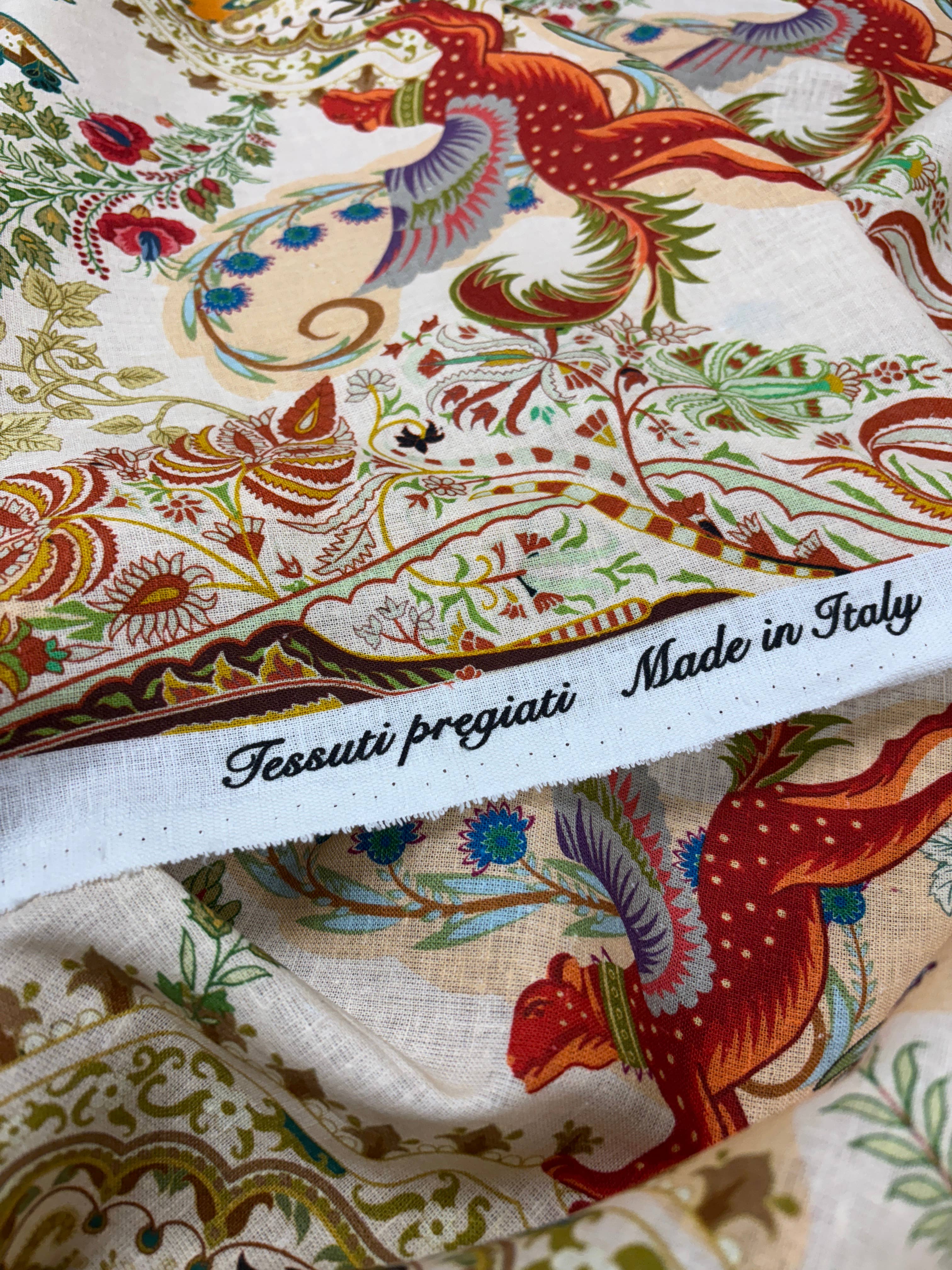 Ermani Group Inc - Sustainable High-End Fabrics - Wholesale Fabric - High-quality Linen Fabric Made in Italy. 2