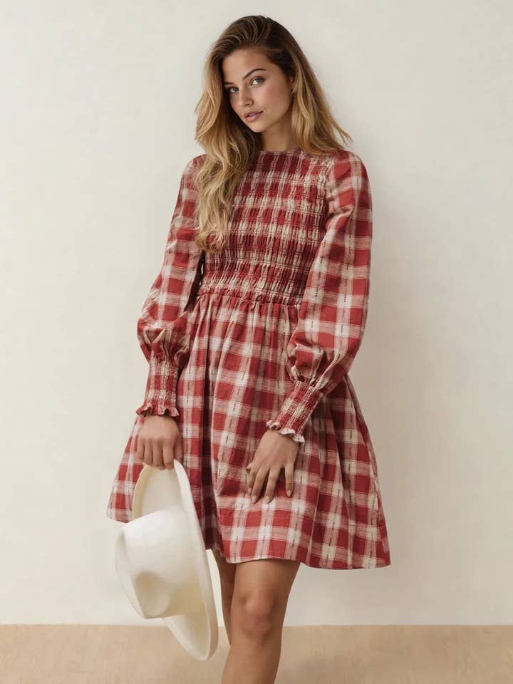 Robe courte à manches bouffantes smockées à imprimé à carreaux Presley pour la vente par Indie & Co. | Women's Apparel