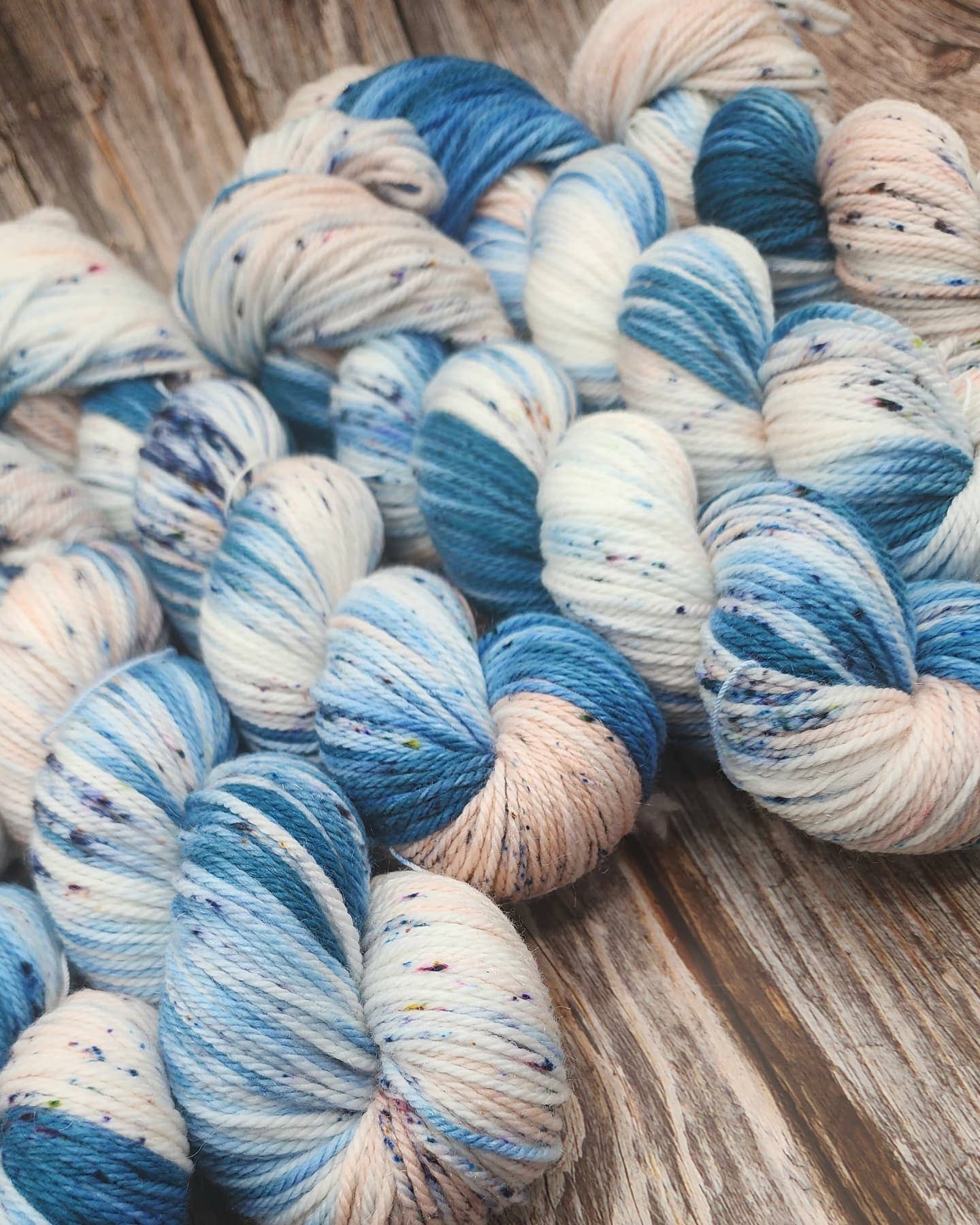 Wild Sage Wool - Vente Fils à tricoter - Dancing River - Fingering — Teinture sur commande3