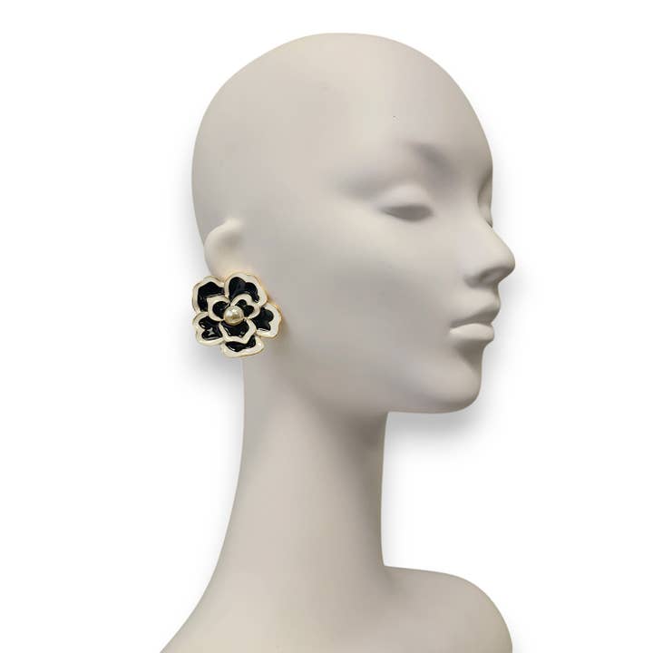 Bijoux Envie Statement Jewelry - Wholesale Stud/Post Earrings - Pearl Flower Statement Earring | Floral | Beaded | Artisan1
