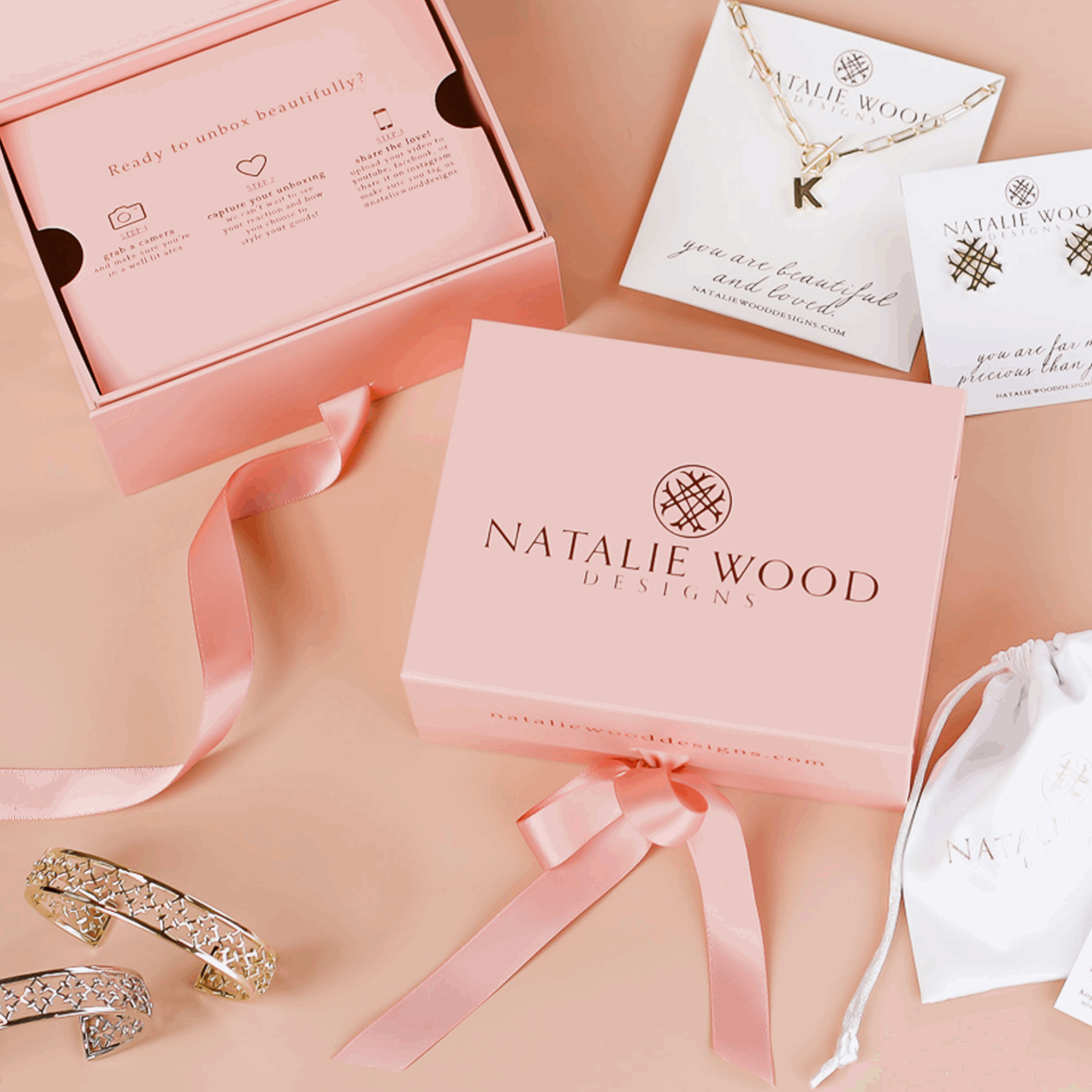 Guld Believer Large Drop øreringe i guld for engroshandel på Faire2