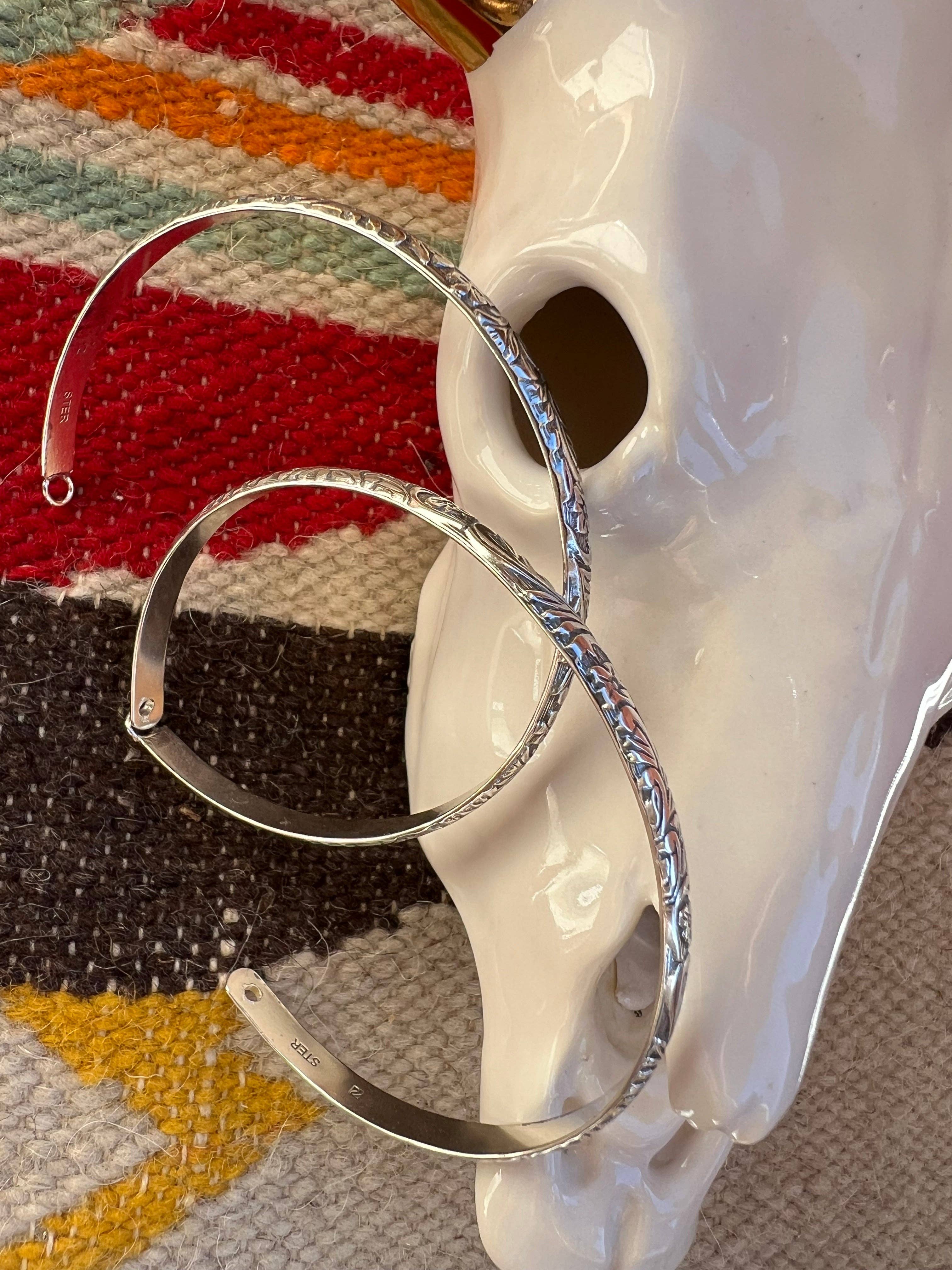 Desert Darlings Silver - Wholesale Bangle Bracelet - Sterling Silver Floral Bangle #226