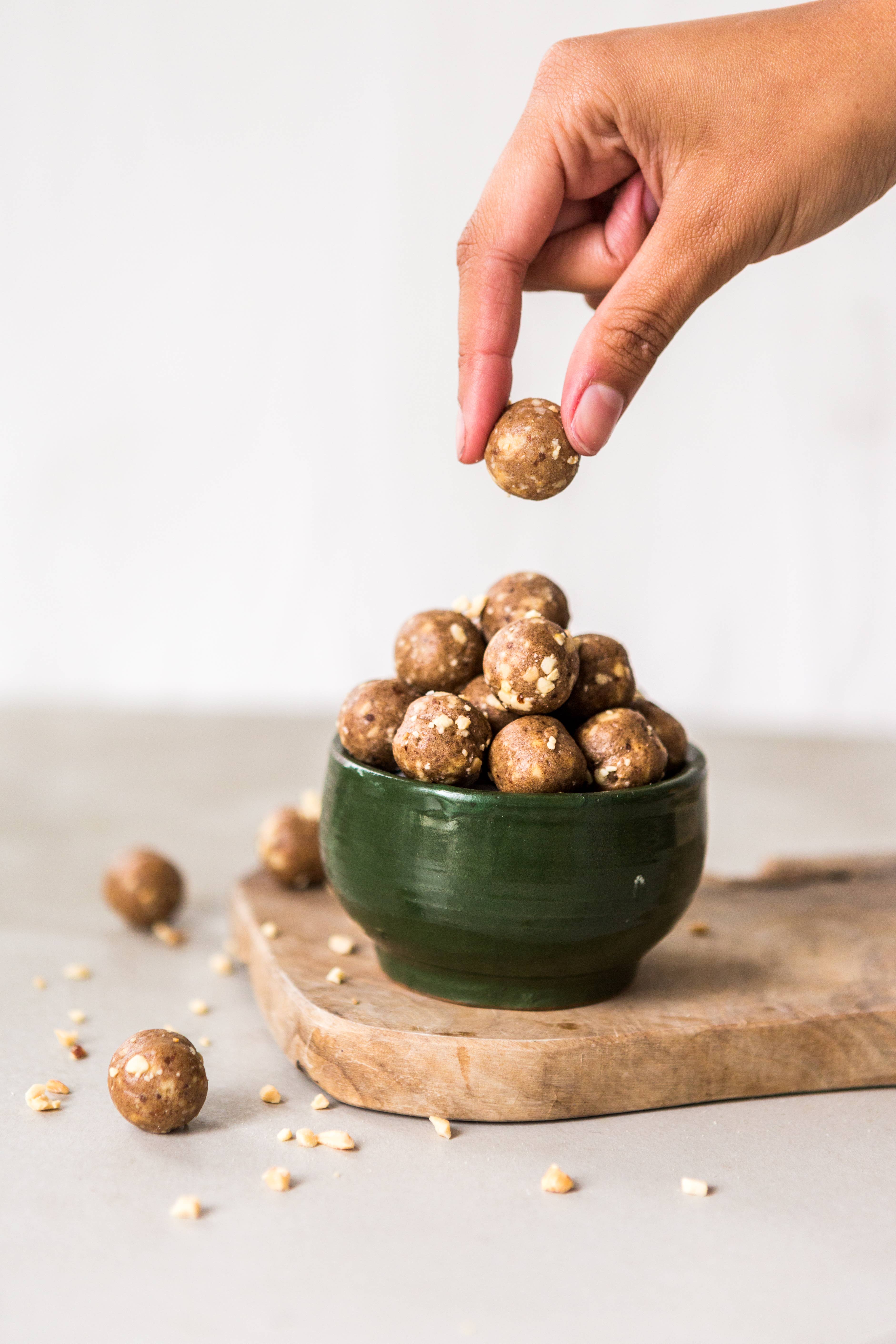 The Protein Ball Co - Wholesale Snack Bar - PEANUT BUTTER - Plant-Based Protein Balls 10 x 45g5