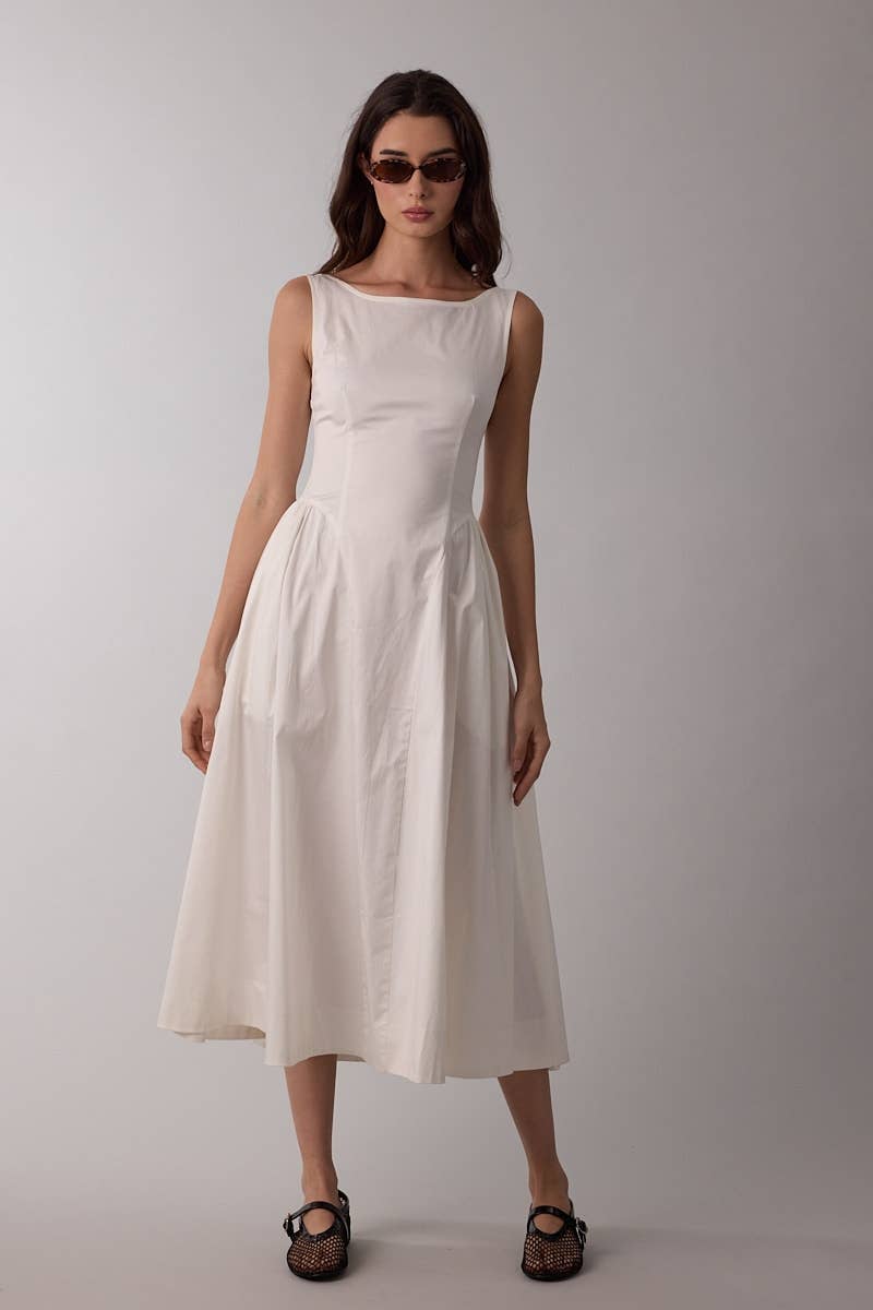 Sky to Moon - Vente Robe – femme - ROBE MIDI ÉVASÉE À ENCOLURE BATEAU EN FORME DE U DE COULEUR UNIE1