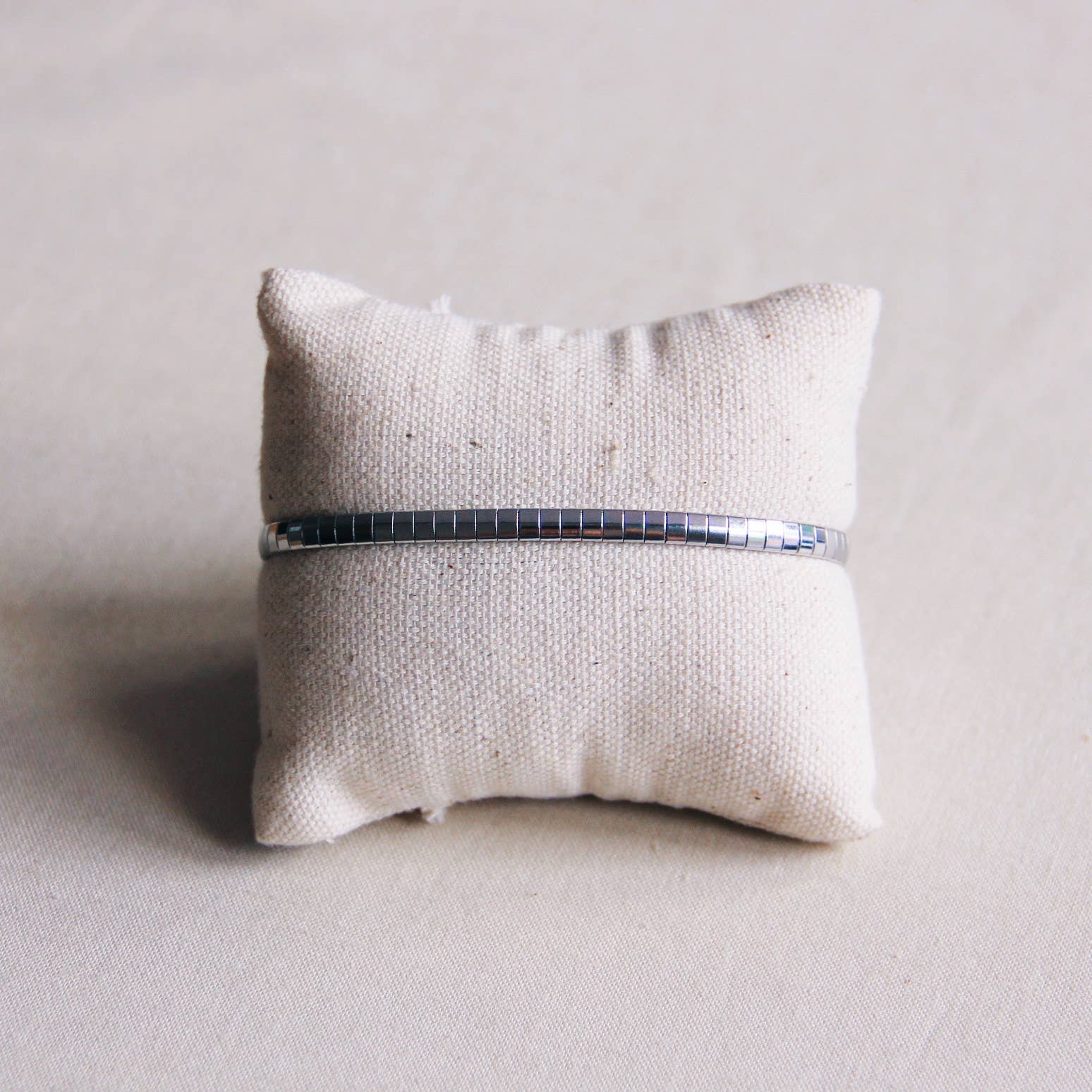 Bazou - Wholesale Bangle Bracelet - Steel Flat Bracelet Striped - Sliver1