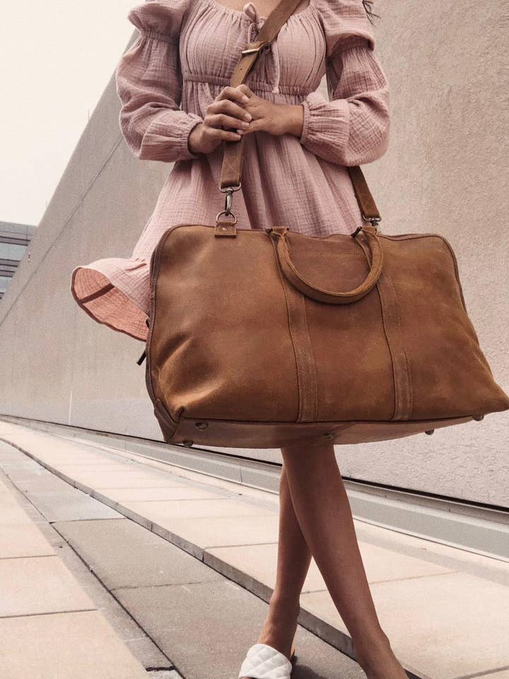 Carlos Large Traveler for wholesale by Charlie Leather