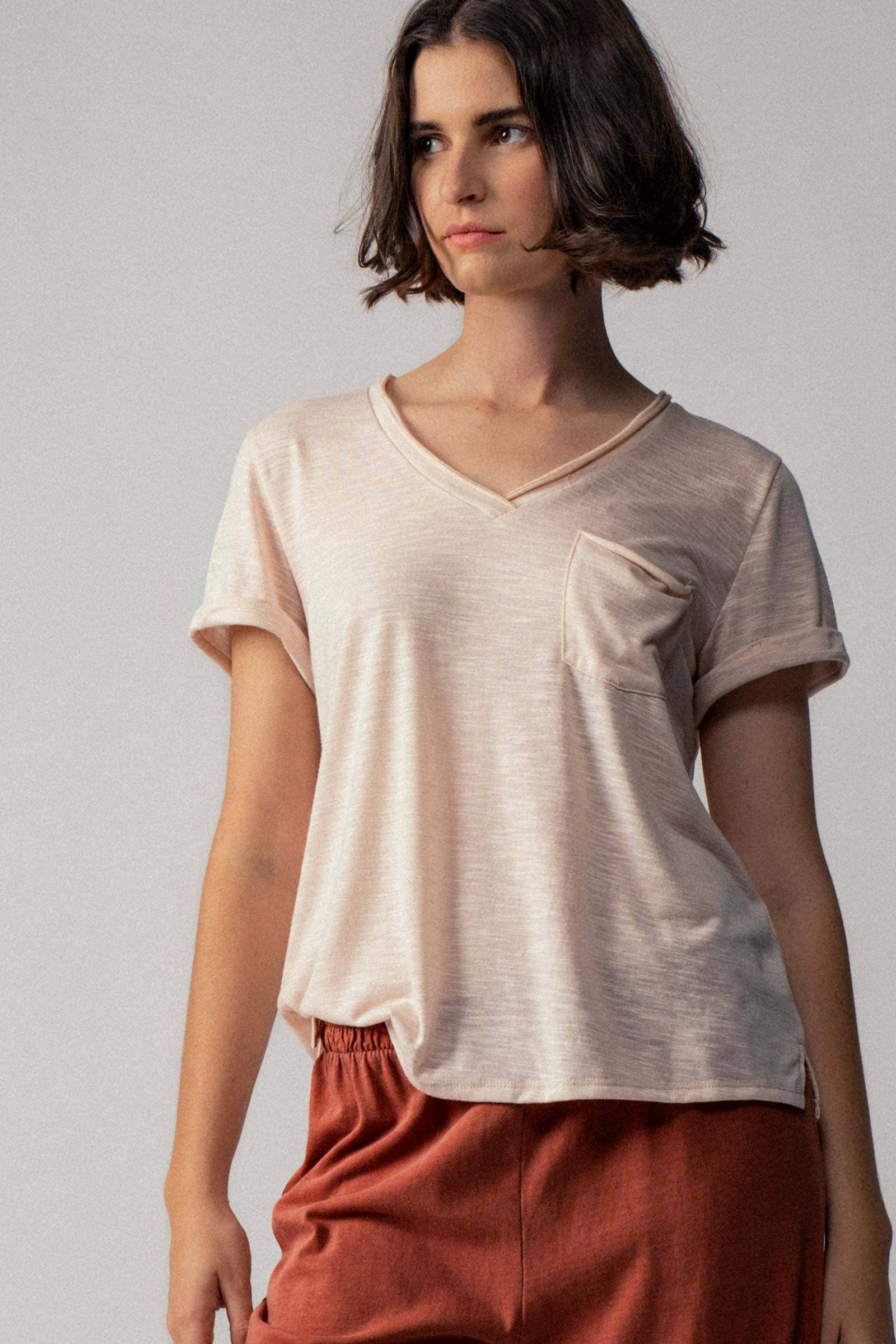 Urban Daizy - Wholesale T-Shirt - Women's - Rolled Sleeve V-Neck Pocket Tee20