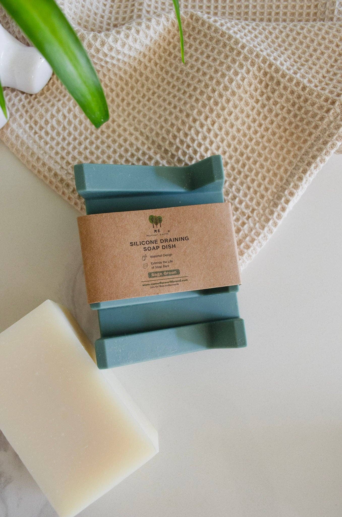 Me Mother Earth - Wholesale Bath Soap Dish - Silicone Draining Soap Dish0