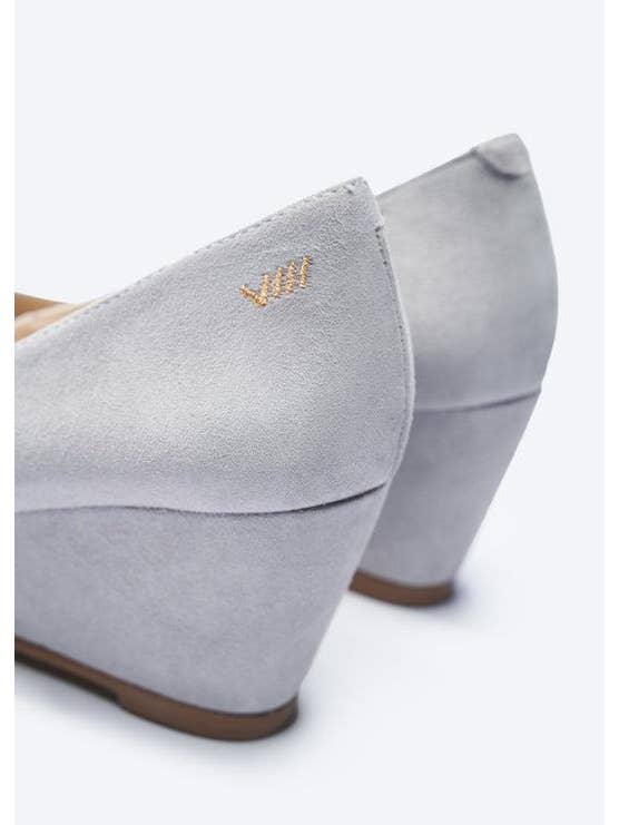 VISCATA - Wholesale Wedges - Women's - Verona Suede Wedges
