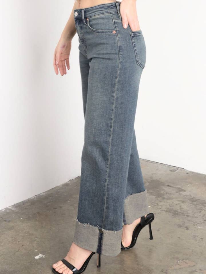 ARTEMIS VINTAGE - Wholesale Jeans - Women's - TUMMY CONTROL HIGH RISE CUFFED A WIDE LEG JEANS