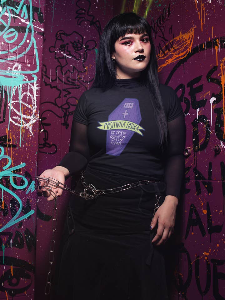 Chiaralascura - Wholesale Screen Printed T-Shirt - Women's - RIP positività tossica - T-shirt unisex in cotone biologico3