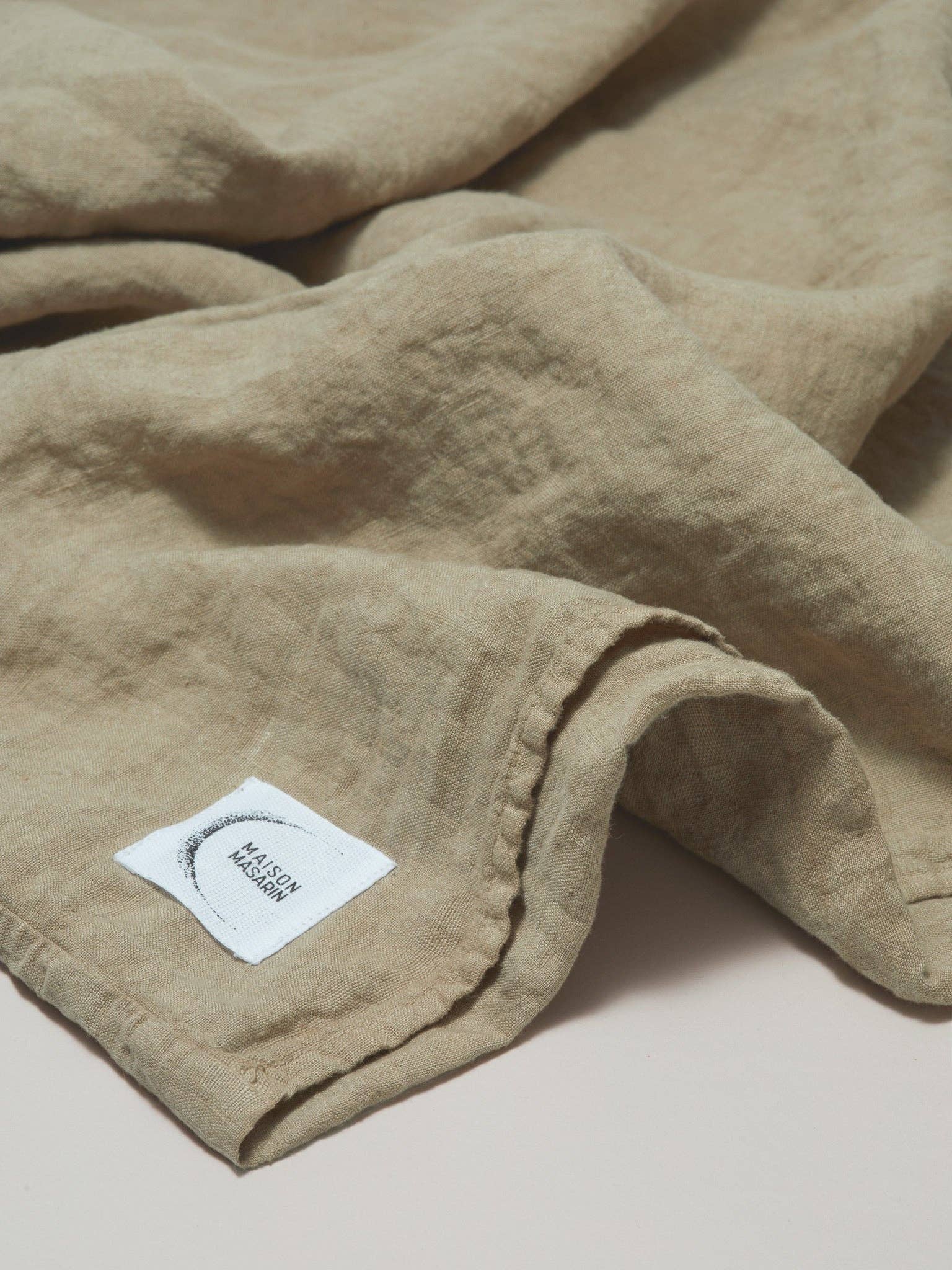Maison Masarin - Wholesale Duvet Cover - French washed linen fitted sheet - spring summer collection11
