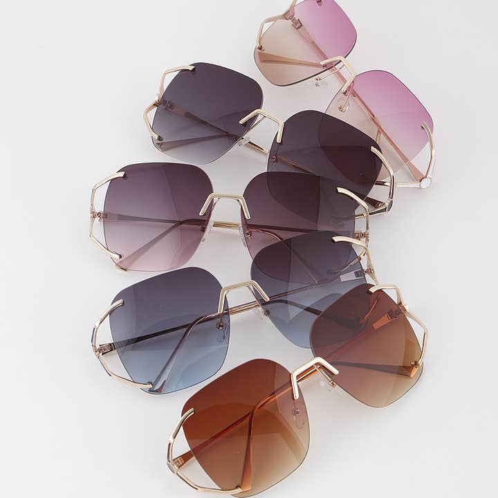 Lunettes de soleil tendance à cadre doré pour la vente par 3AM BY H&D ACCESSORIES