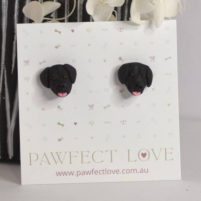 Pawfect Love - Wholesale Knopjes/oorstekers - Black Lab-oorbellen - handgemaakte labrador hondenhengst van polymeerklei0
