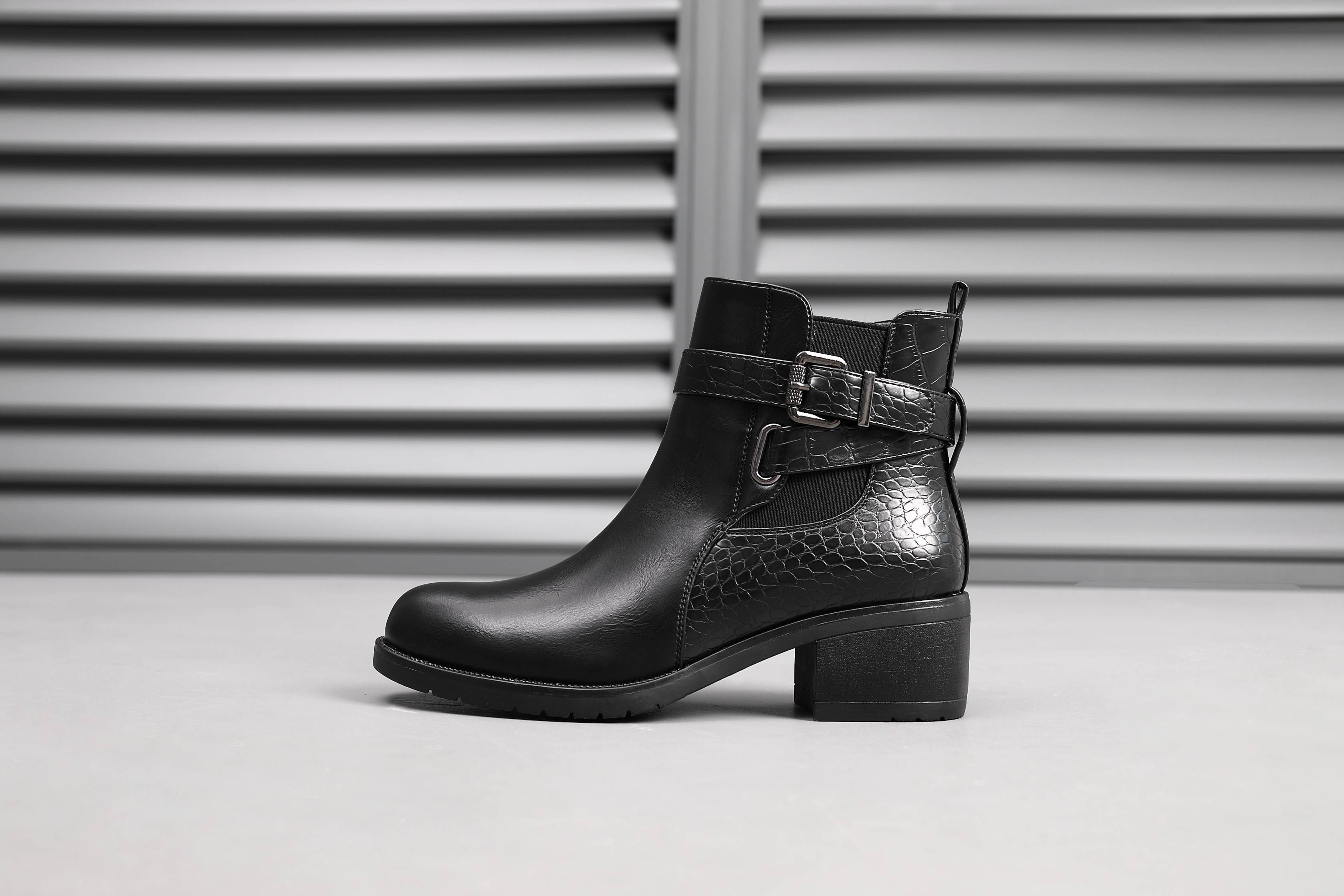 Top Staka - Wholesale Booties – Women's - A2351 Croc Mock Chic Ankle boots9