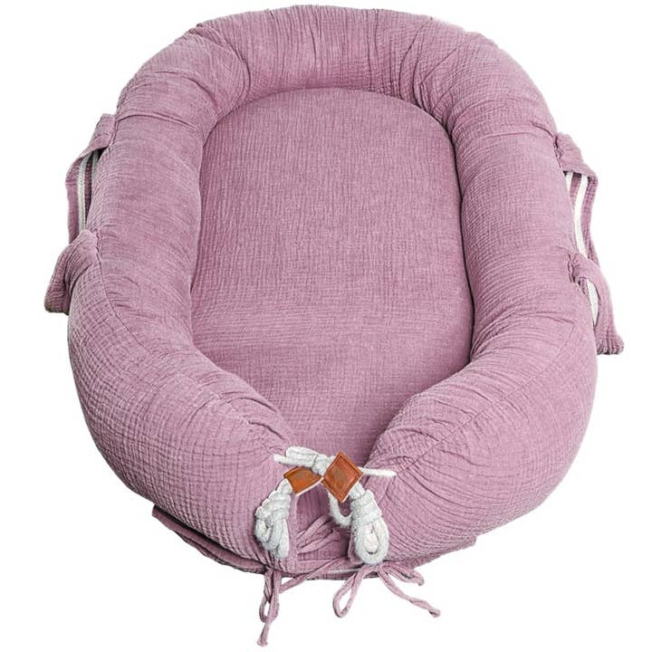 Neugeborenennest aus Bio-Musselin für Babys, Rosa für den Großhandel von Hi Little One