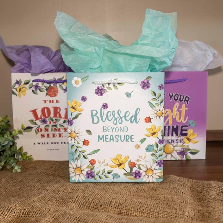 Divinity Boutique - Wholesale Gift Bag - Gift Bag: Let Your Light Shine(Matthew 5:16)10