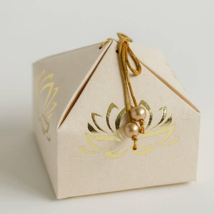 Decorasian – Engroshandel Gaveæske – Beige Lotus gaveæske