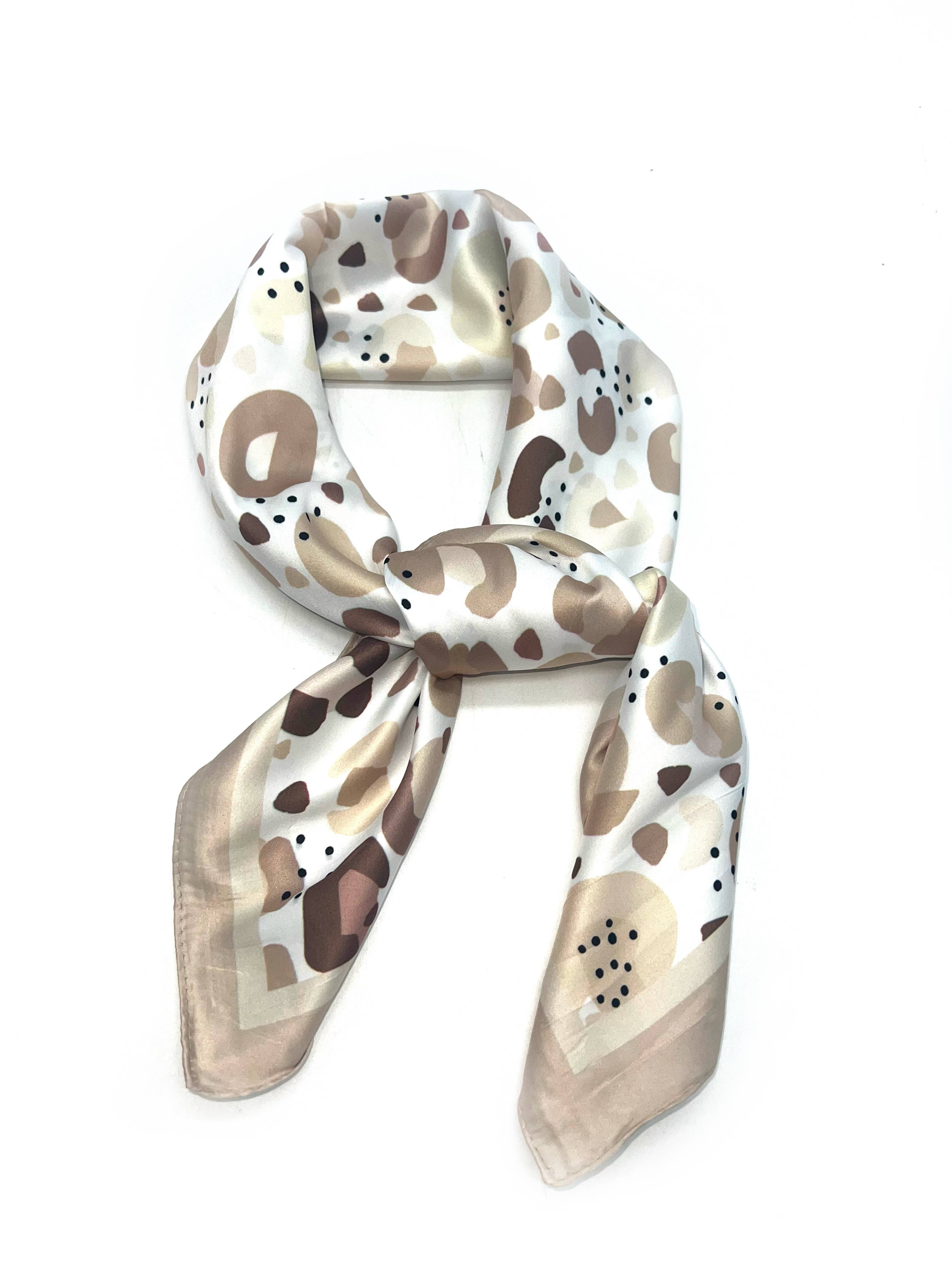 LINETA - Wholesale Scarf - Women's - J-129/J-8 Small square scarf with colorful leopard print