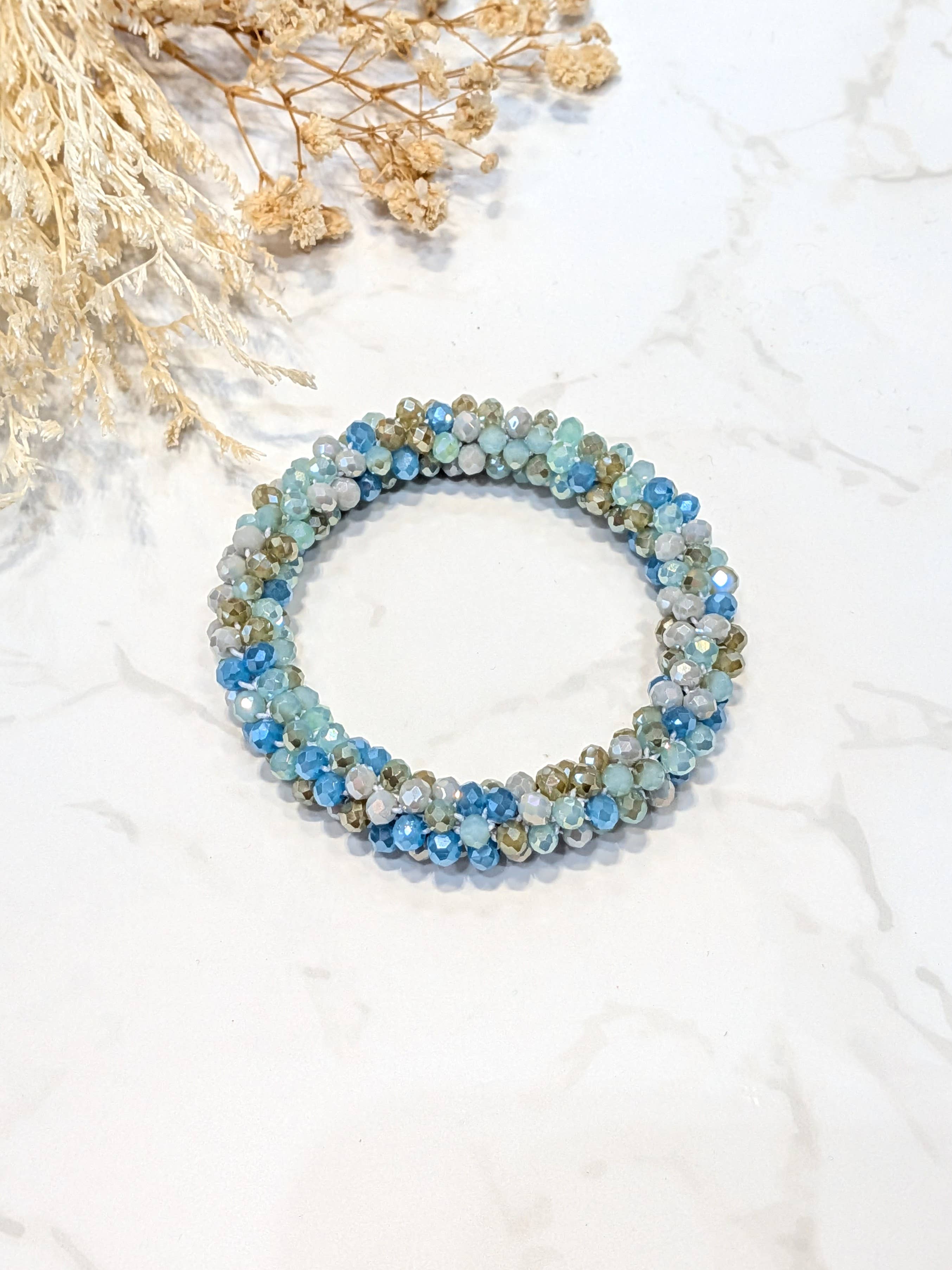 LOLO & YAYA - Wholesale Link & Chain Bracelet - Blue-tone crystal effect bracelet27