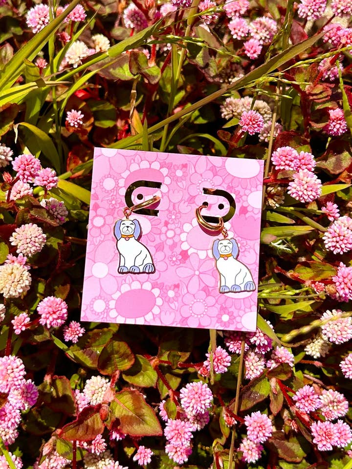 Huggies Émaillés Chien Staffordshire pour la vente par The Peach Fuzz