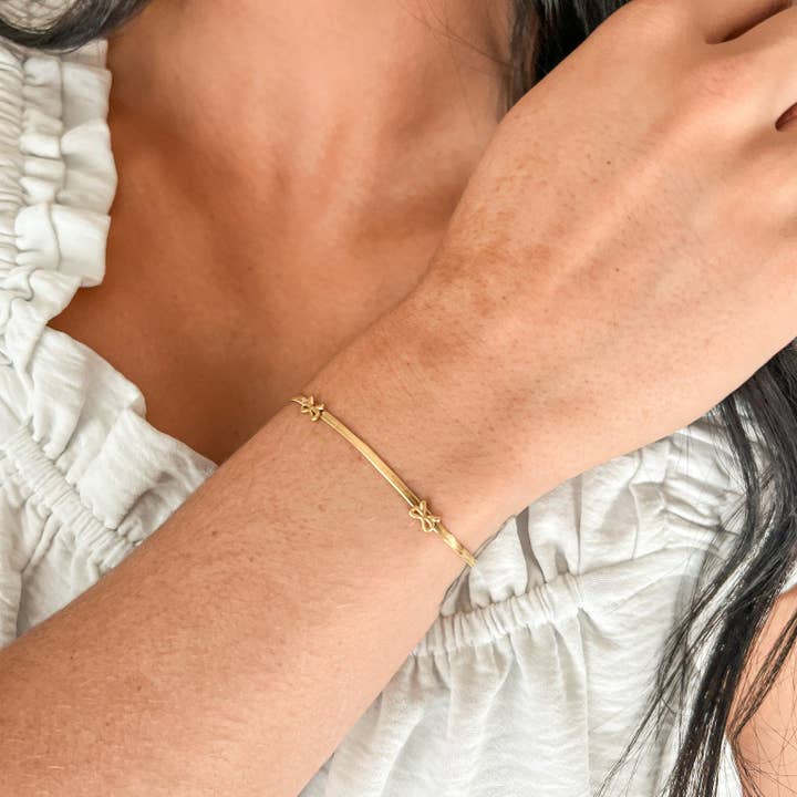 Fiona Grace - Wholesale Link & Chain Bracelet - Mini Bow Accent Snake Chain Bracelet – Gold Plated & Waterproof7