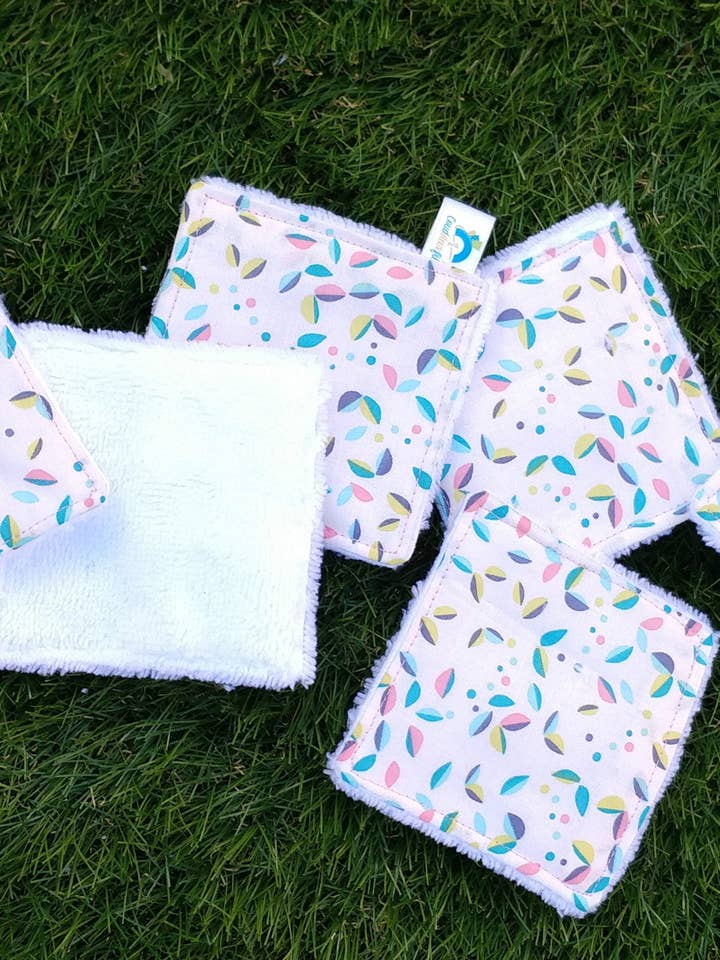 Fruit Confetti Wipes for wholesale by Coud deux fils