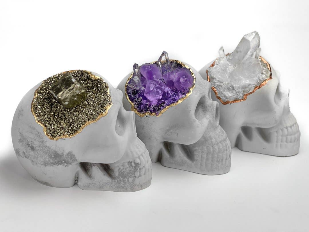 Planters Made in the USA - Wholesale Decoratief beeldje - Crystal Skull Head Set van 3 | Amethist Pyriet helder kwarts2