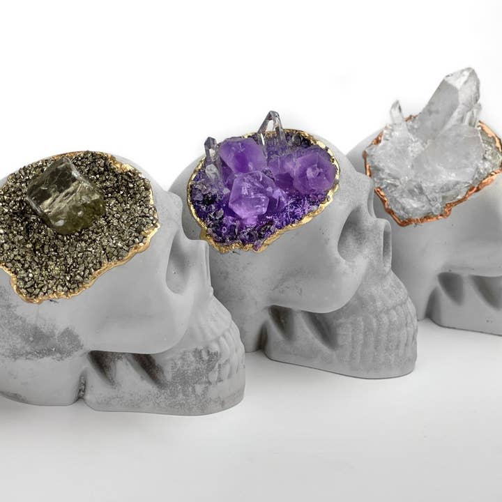 Planters Made in the USA - Vendita all'ingrosso Statuette decorative - Set di 3 teste di teschio di cristallo | Quarzo trasparente ametista pirite2