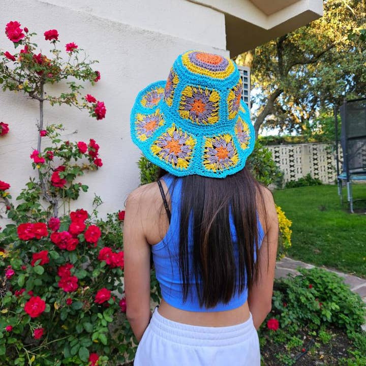 Chenson & Gorett - Wholesale Bucket Hat - Women's - Beautiful Women's Paper Hat with Flower Design for Summer7
