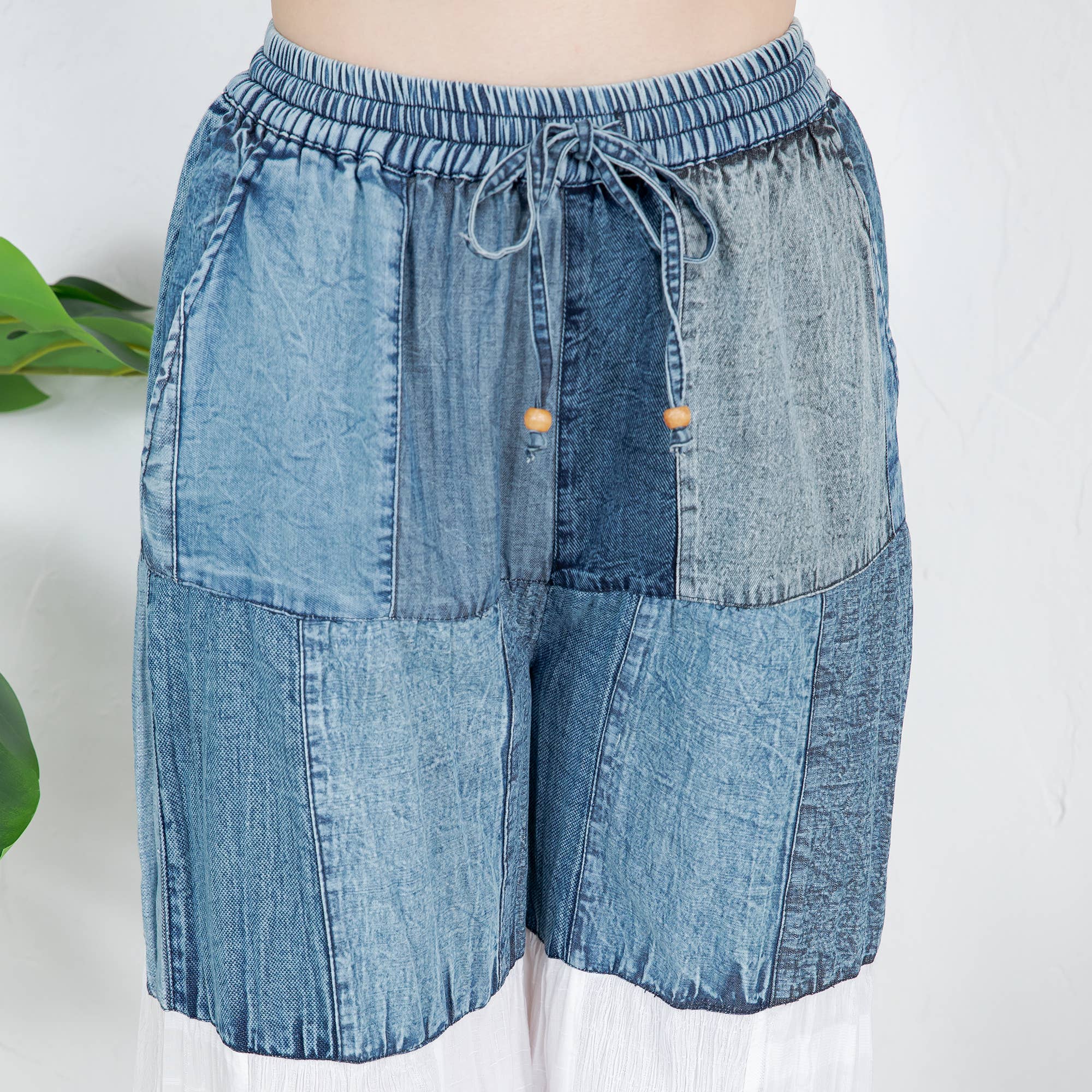 Young Threads - Vendita all'ingrosso Pantalone - Donna - Pantaloni lunghi in denim ispirati al boho con toppa solida (nuovo colore)12