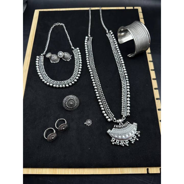Conjunto de Jóias Tribais Indianas em Prata Alemã Boho Oxidada por atacado de Vastrabhushan